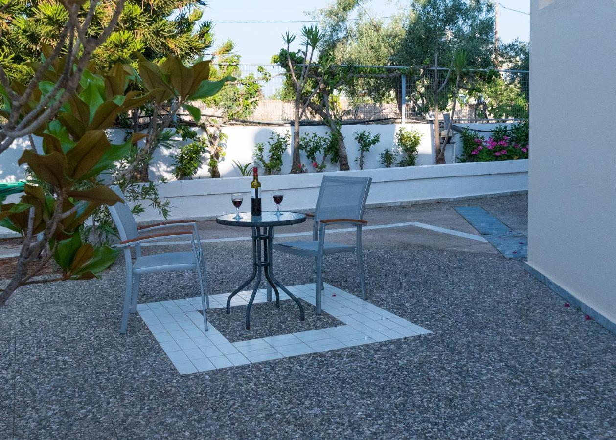 Amaryllis Front Beach Hotel Лардос Екстериор снимка