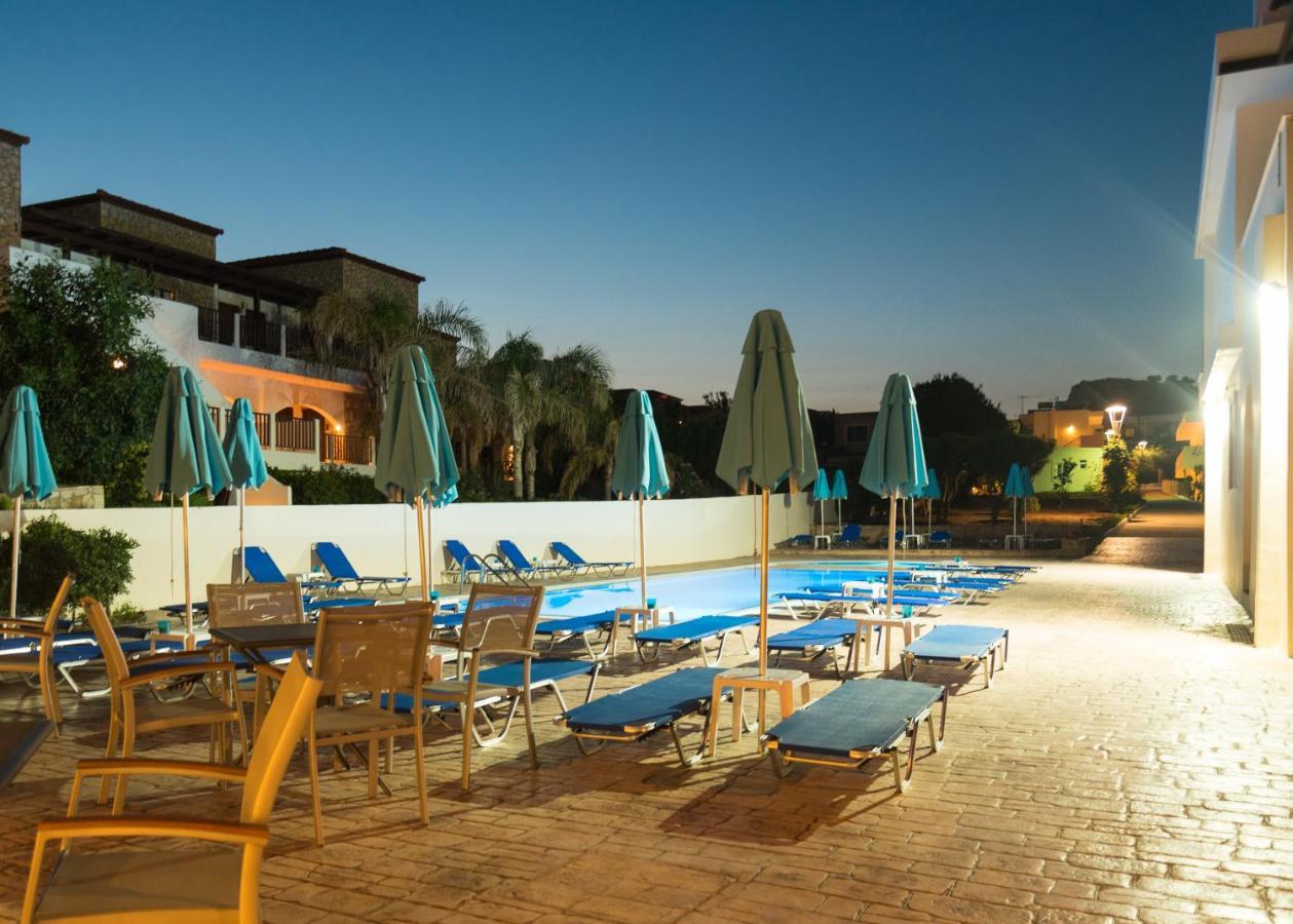 Amaryllis Front Beach Hotel Лардос Екстериор снимка