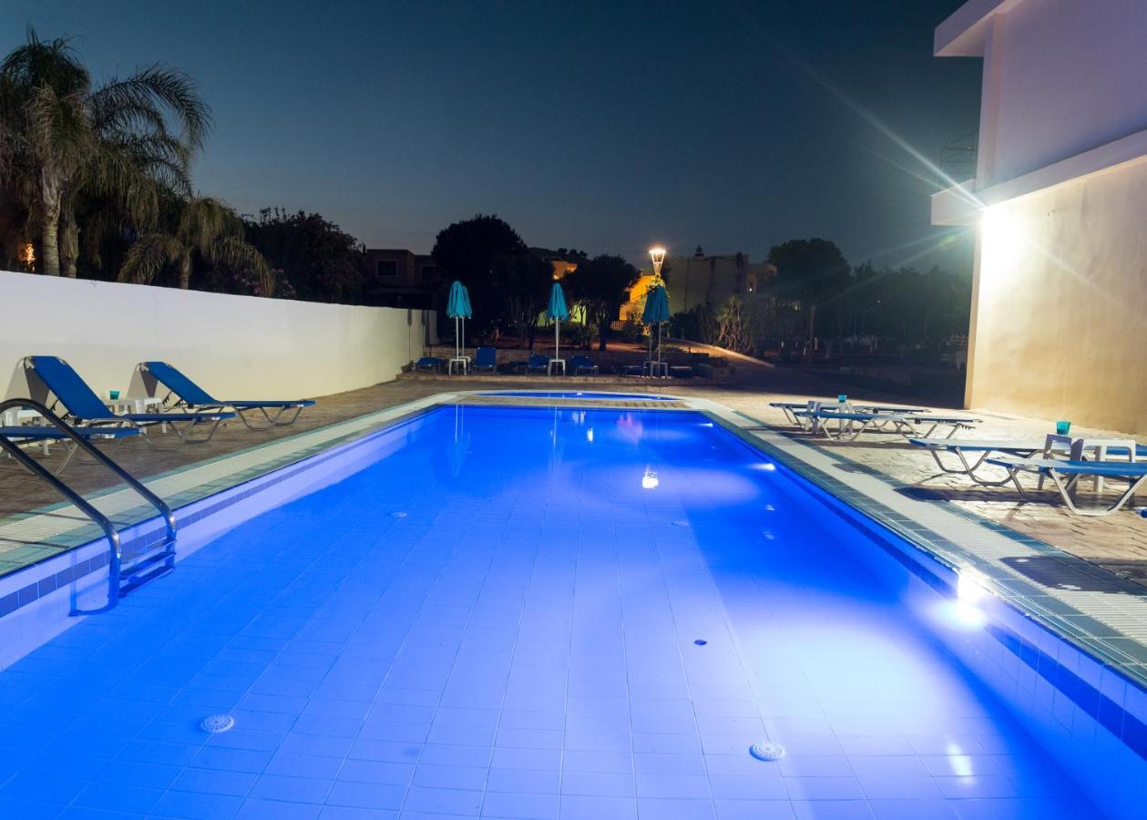 Amaryllis Front Beach Hotel Лардос Екстериор снимка