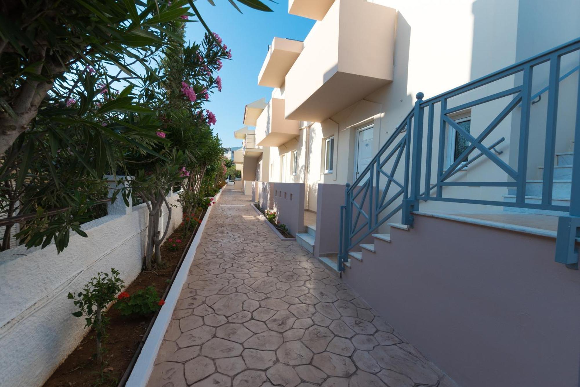 Amaryllis Front Beach Hotel Лардос Екстериор снимка
