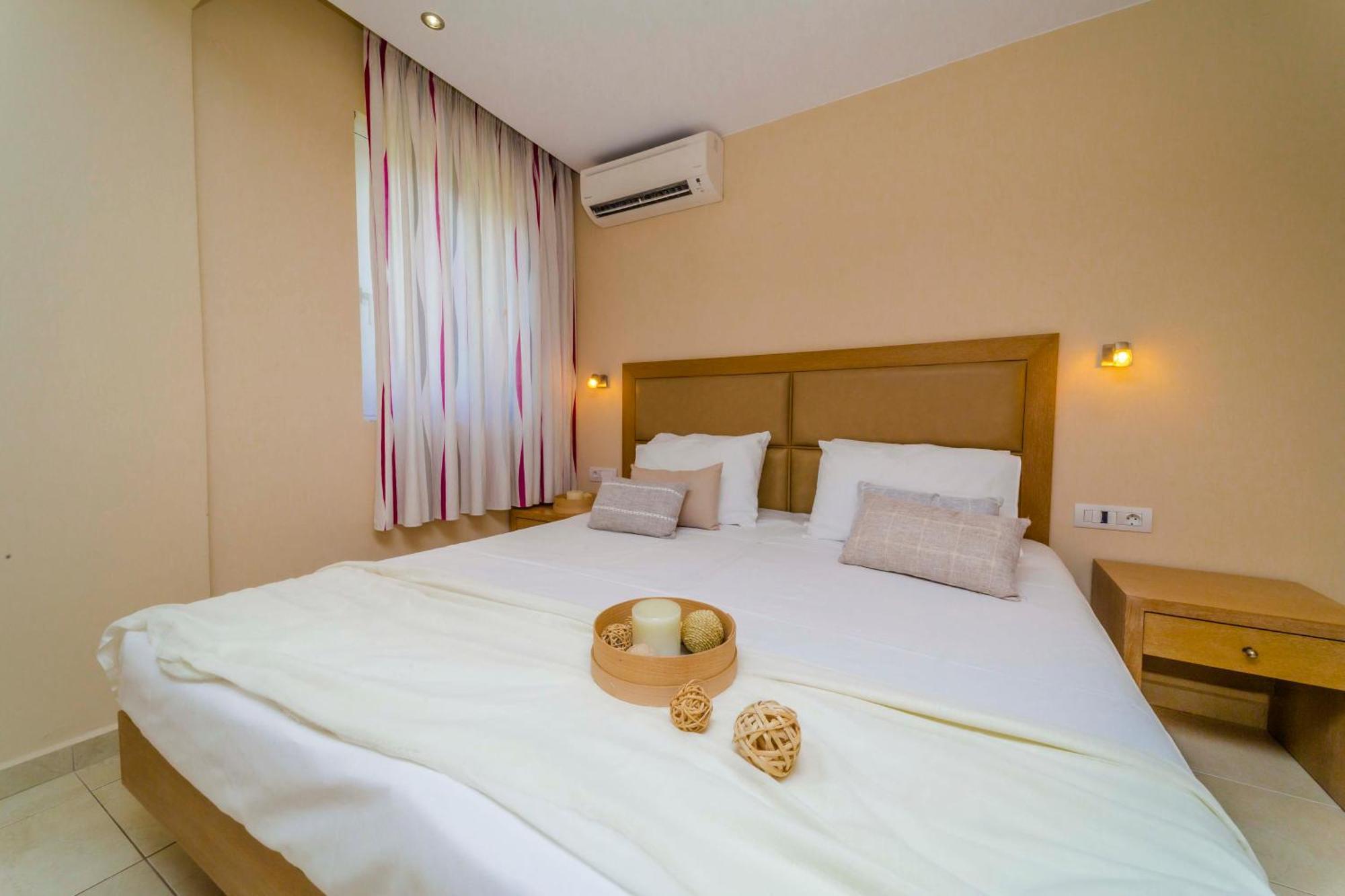 Amaryllis Front Beach Hotel Лардос Екстериор снимка