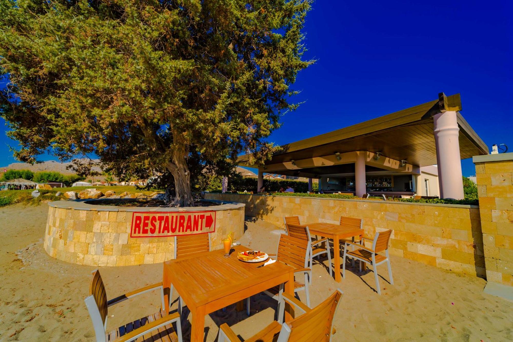 Amaryllis Front Beach Hotel Лардос Екстериор снимка