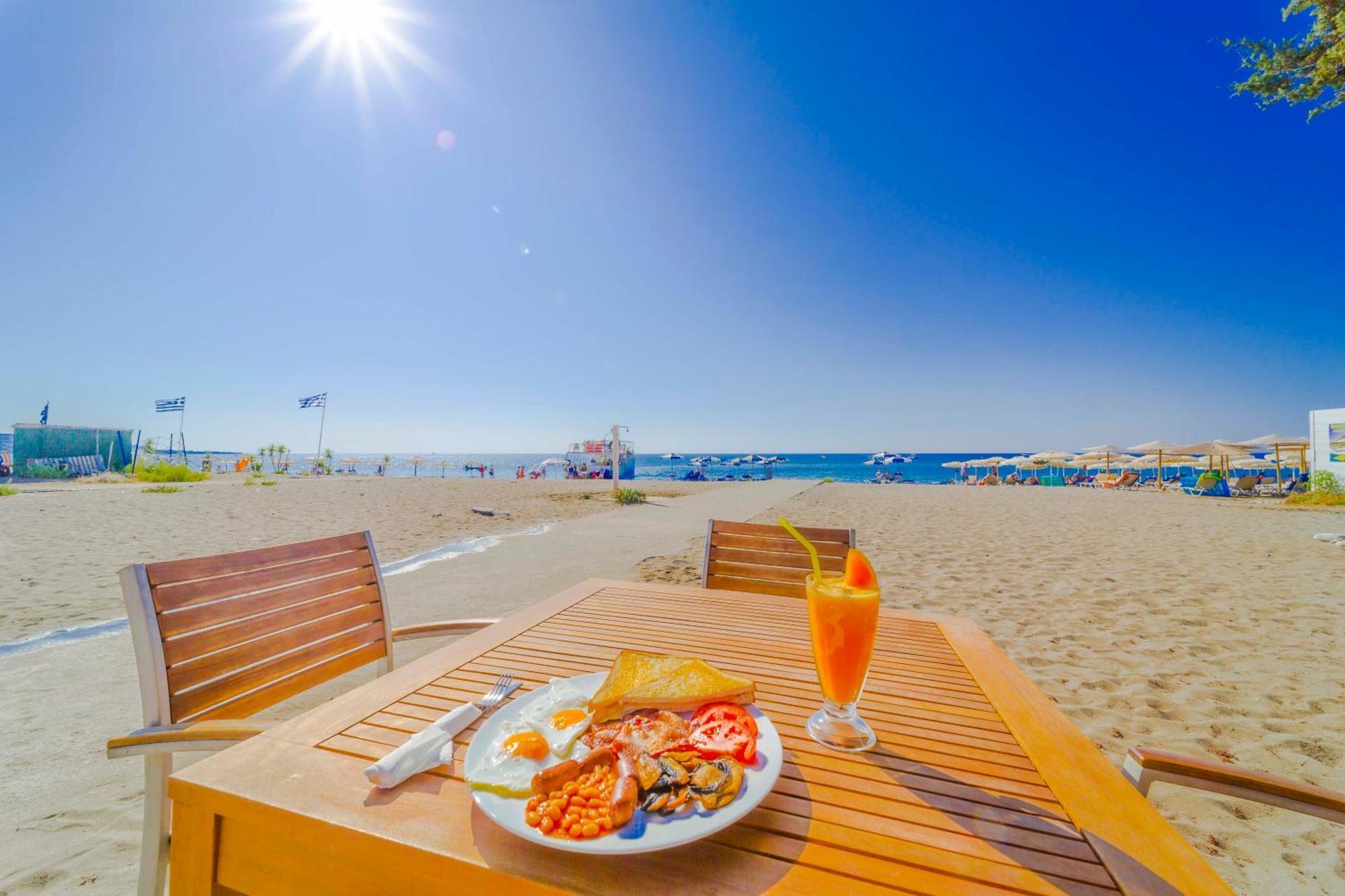 Amaryllis Front Beach Hotel Лардос Екстериор снимка