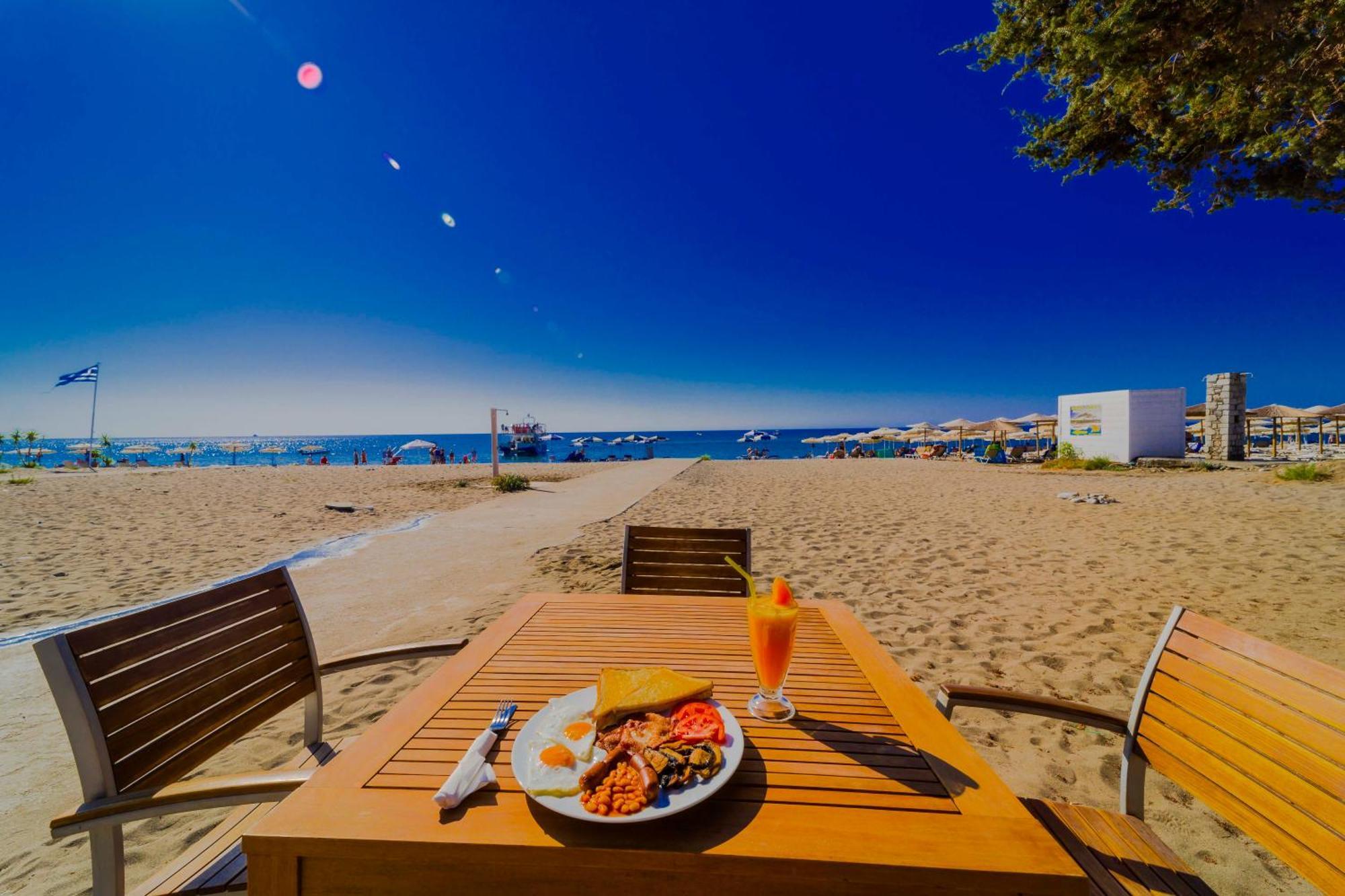 Amaryllis Front Beach Hotel Лардос Екстериор снимка